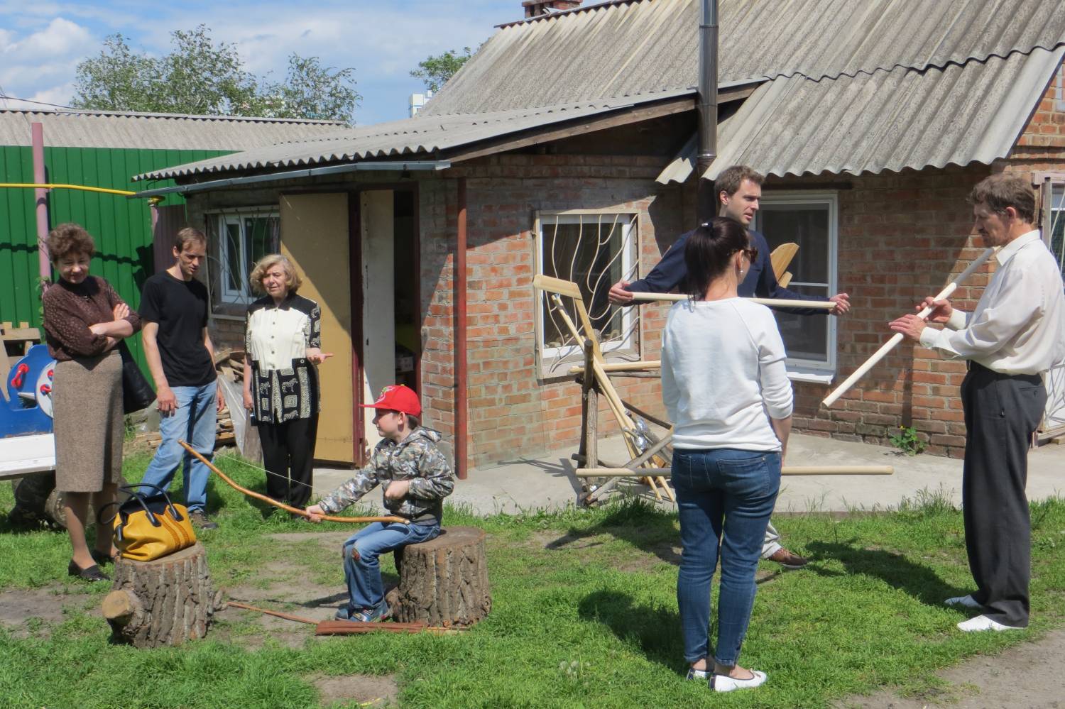 Общественная инициатива СОЦИАЛЬНО-ТЕРАПЕВТИЧЕСКИЙ ПРОЕКТ «ОТВОРЯЕМ ДВЕРИ НАДЕЖДЫ»